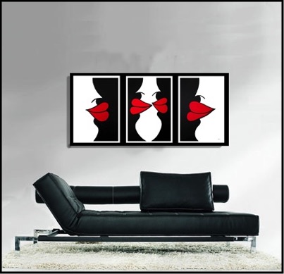Zarum-Art-Painting-Lips-Triage-Series-sofa